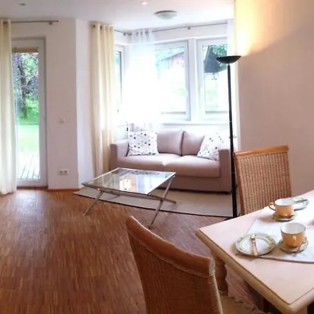 Buchensteinblick * ザンクト・ヤーコプ・イン・ハウス