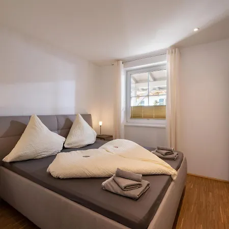 Buchensteinblick Sankt Jakob in Haus