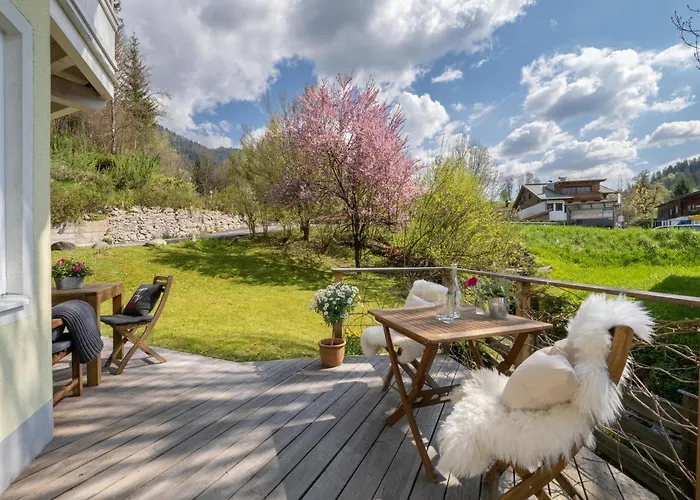 Buchensteinblick * St. Jakob in Haus